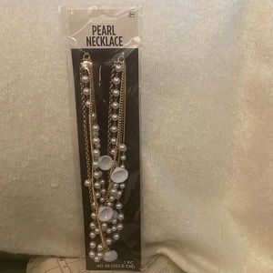 Suit Yourself Costume Co. Pearl Necklace. Pearls&Shells. 40 Inches LongNWT🔺FIRM